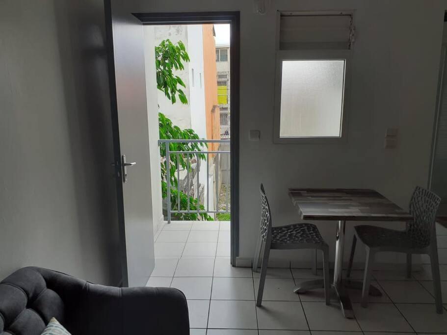Séjour d’affaires ou de loisirs à Pointe à Pitre Exterior foto
